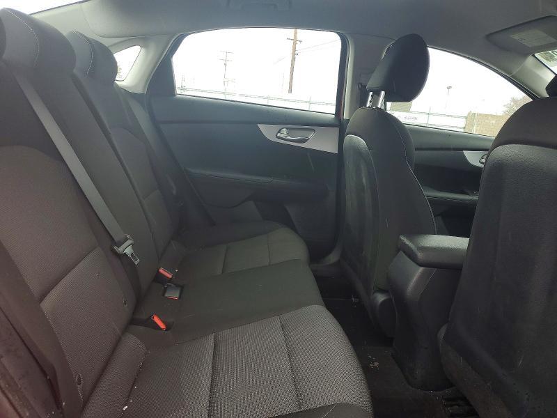 2024 KIA Forte lxs