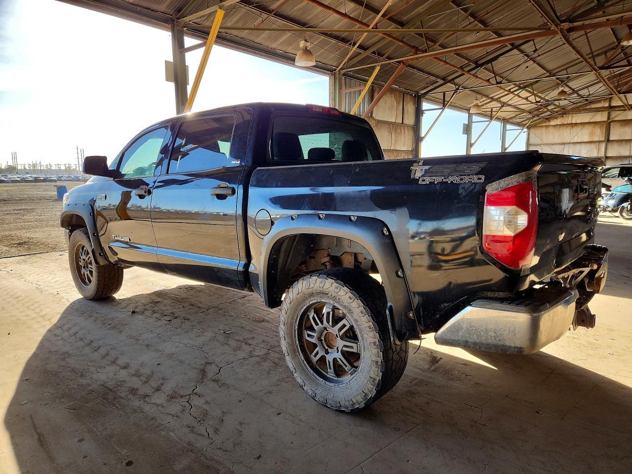 2014 Toyota Tundra SR5