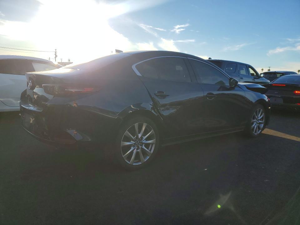 2020 Mazda 3 Premium