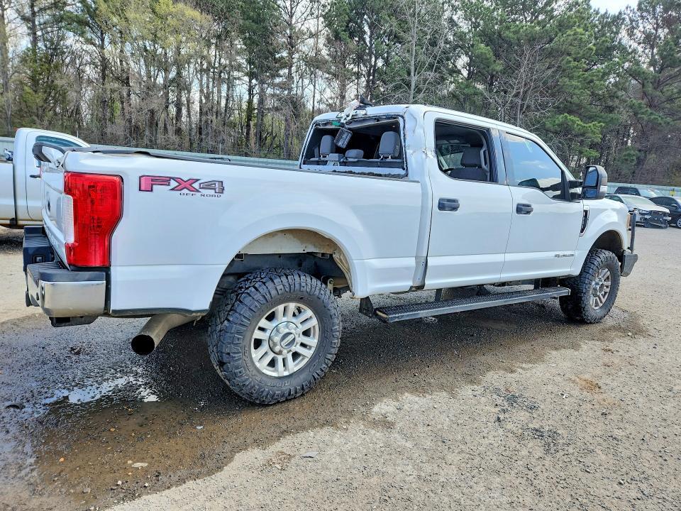 2017 Ford Super Duty F-250 W/S