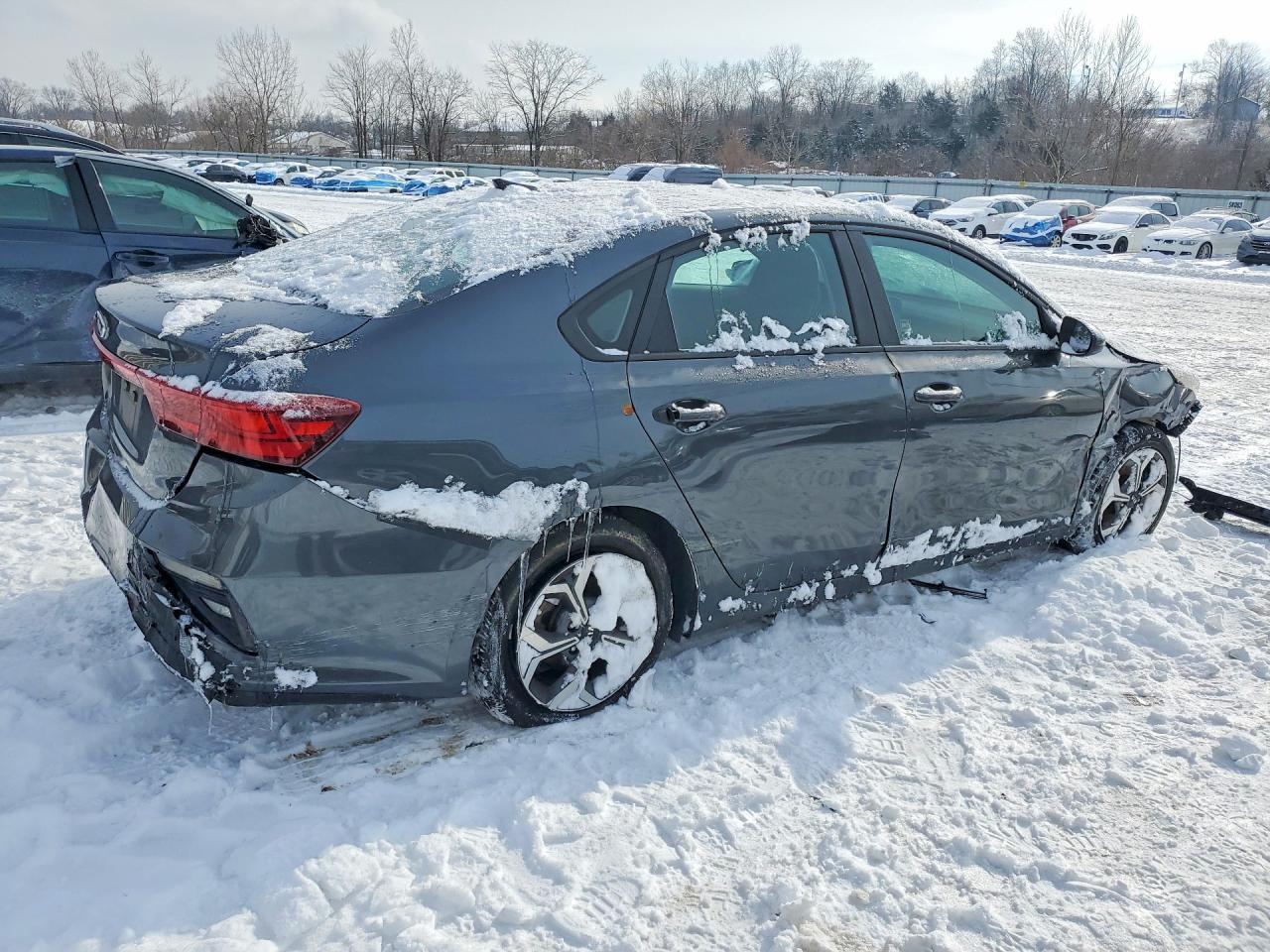 2021 KIA Forte fe