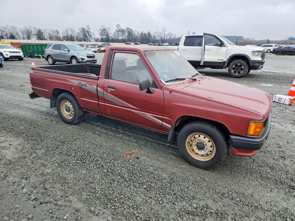 1988 Toyota Pickup Base