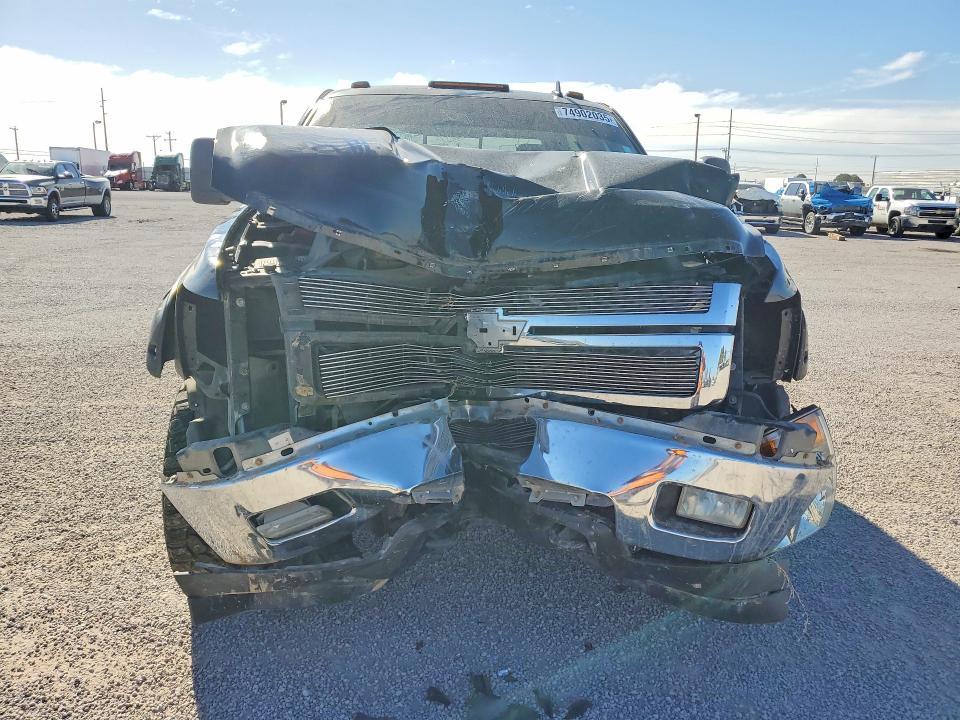 2011 Chevrolet Silverado K3500 LTZ