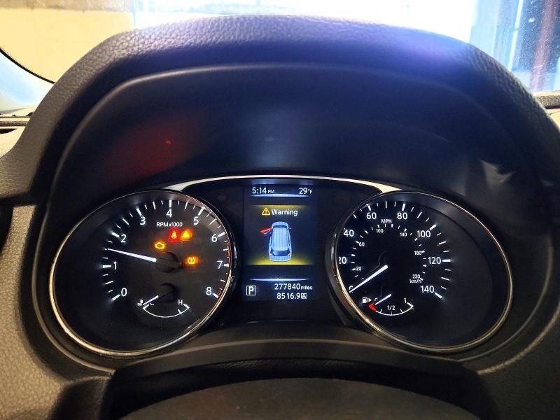 2016 Nissan Rogue s