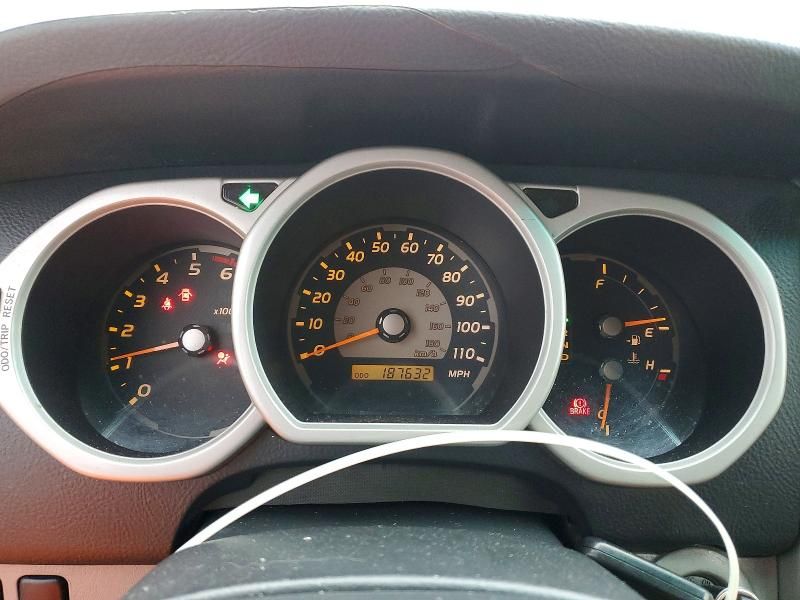2004 Toyota 4runner SR5