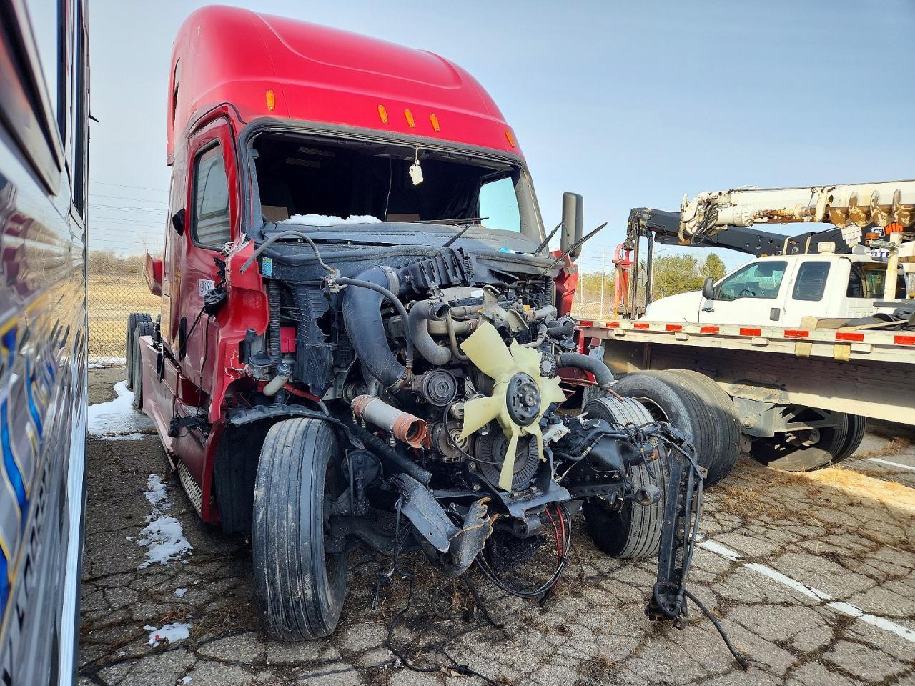 2020 Freightliner Cascadia 126