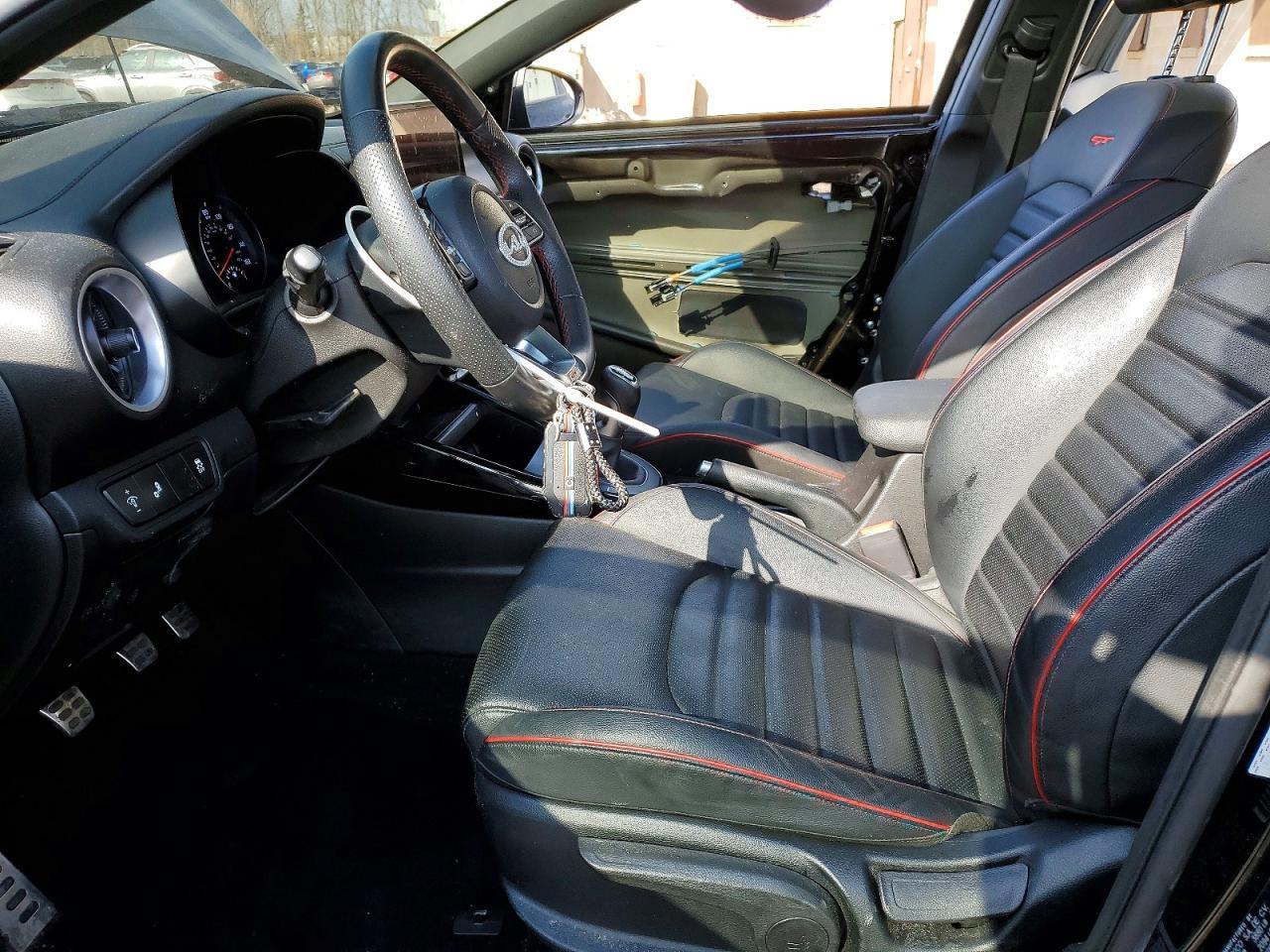 2023 KIA Forte gt