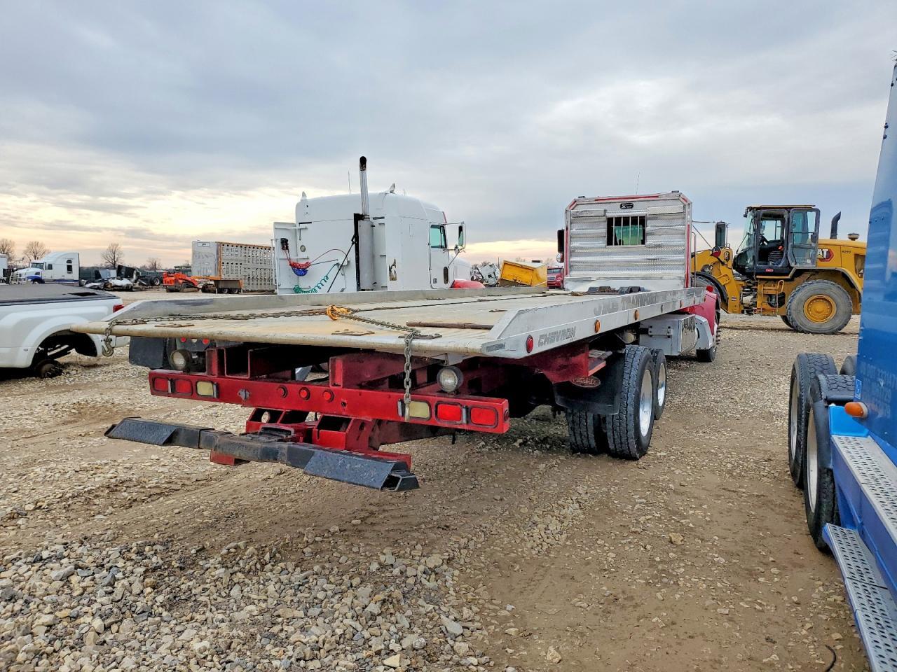 1998 Peterbilt 330 Rollback TOW Truck