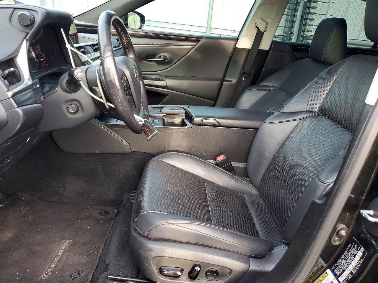 2021 Lexus Es 300h Base