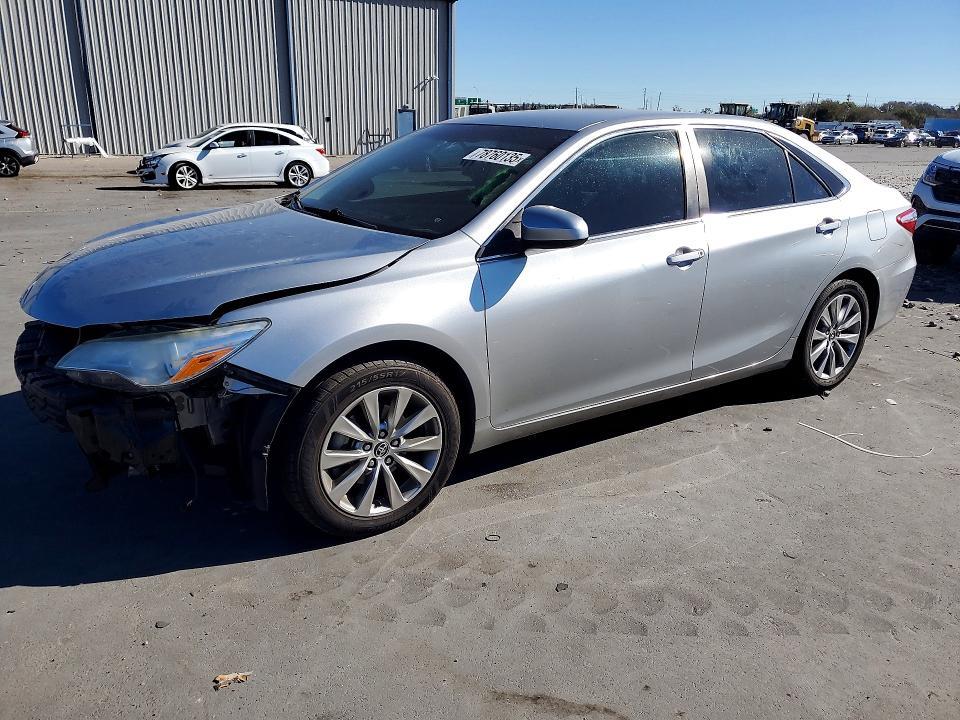 2015 Toyota Camry xle