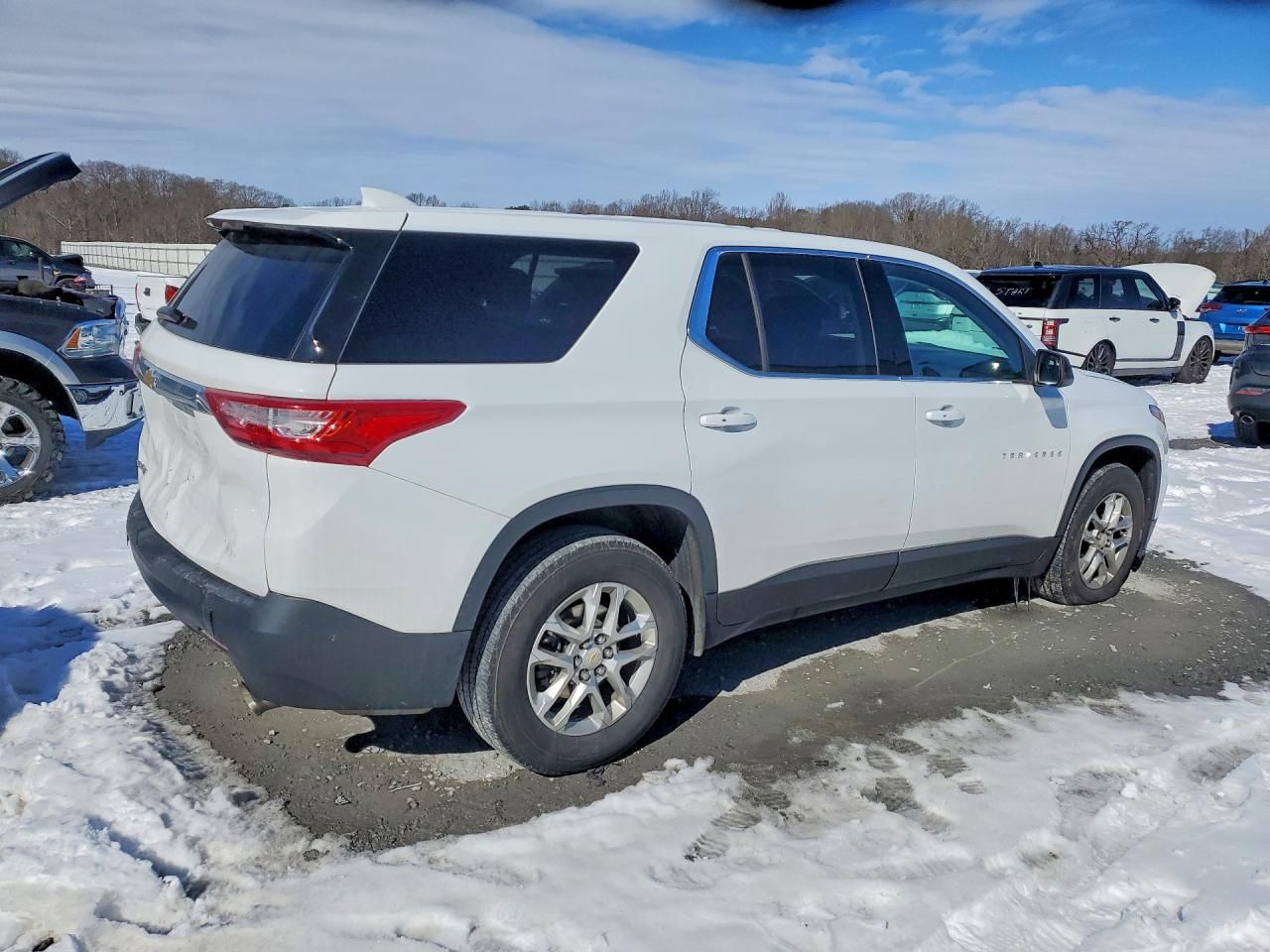 2021 Chevrolet Traverse ls