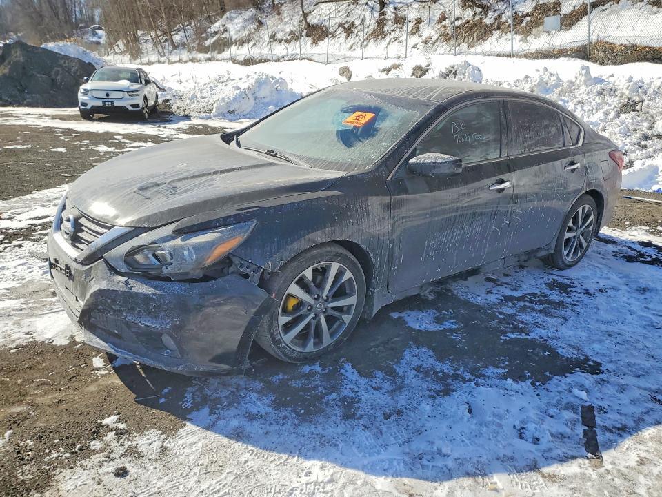 2017 Niss Altima