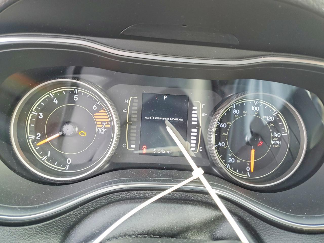2019 Jeep Cherokee Latitude Plus