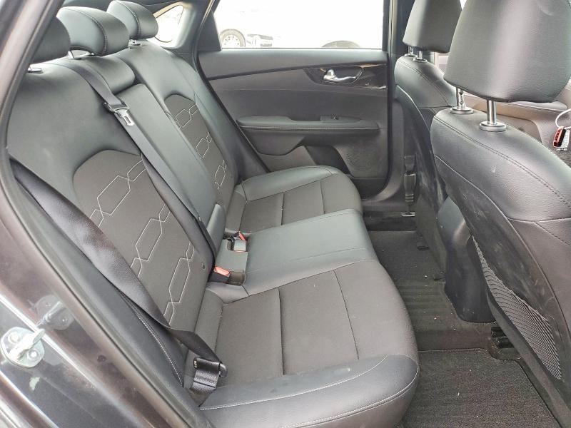 2024 KIA Forte gt Line