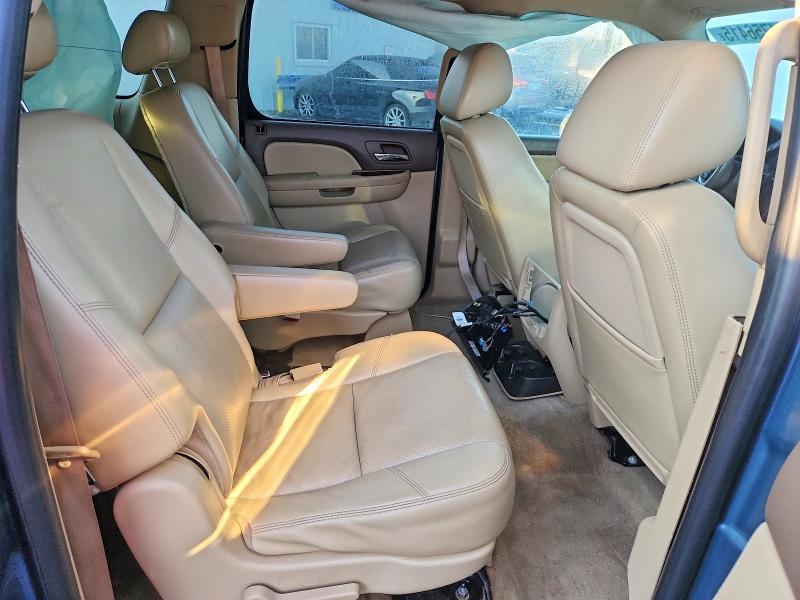2010 Chevrolet Suburban K1500 ltz