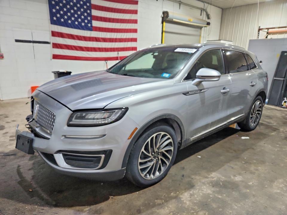 2020 Lincoln Nautilus Reserve