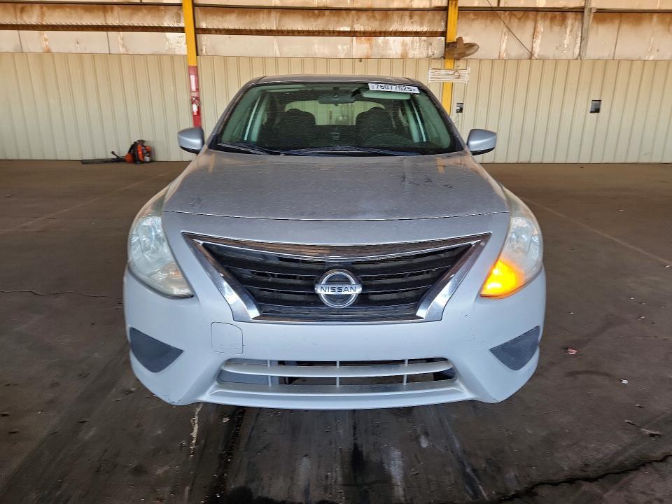 2017 Nissan Versa s
