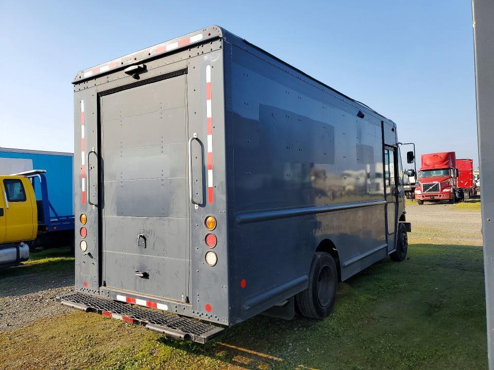 2020 Freightliner Chassis m Line Walk-in van
