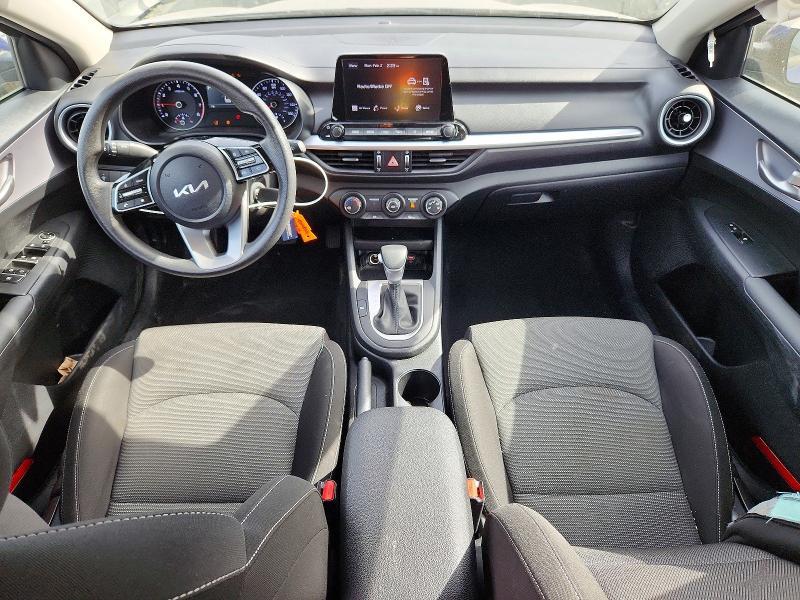 2024 KIA Forte lx