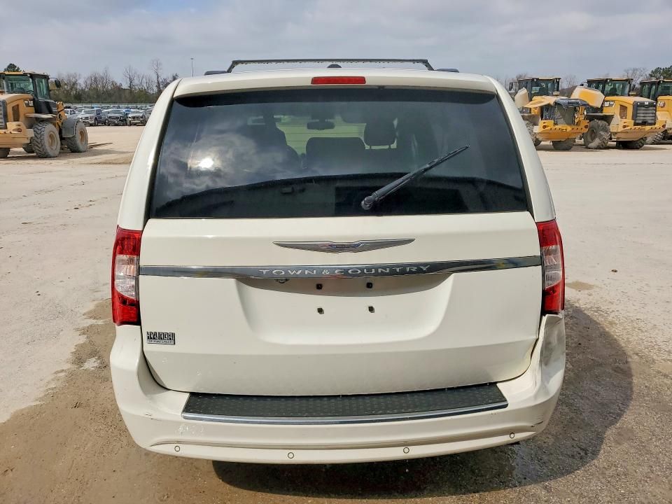 2012 Chrysler Town & Country Touring l