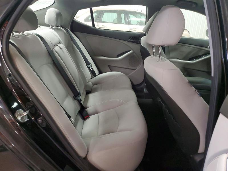 2014 KIA Optima lx
