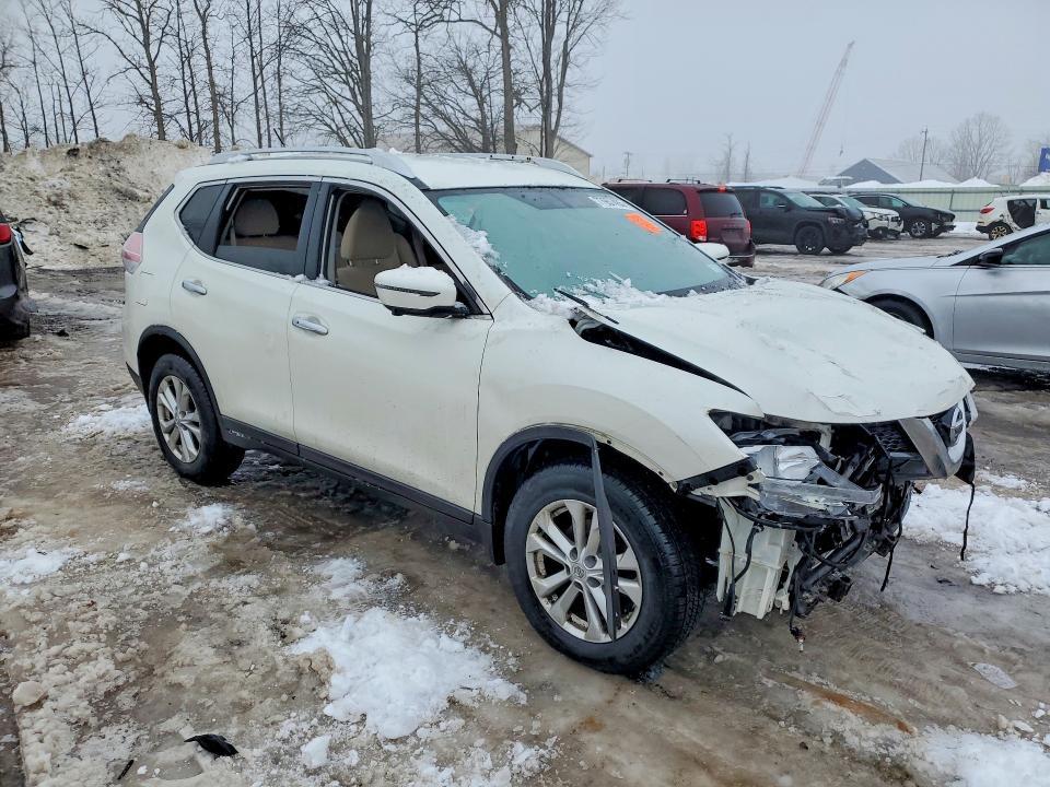2016 Nissan Rogue sv