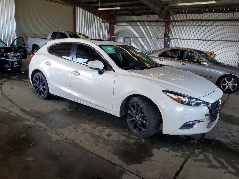 2017 Mazda 3 Touring