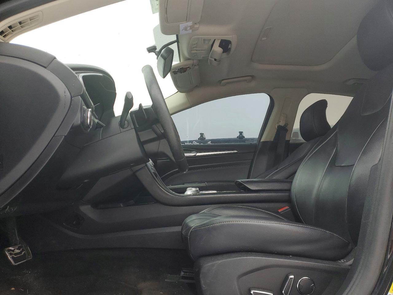2018 Ford Fusion Titanium/platinum
