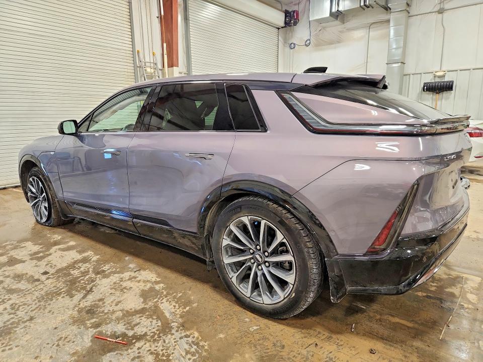 2024 Cadillac Lyriq Sport