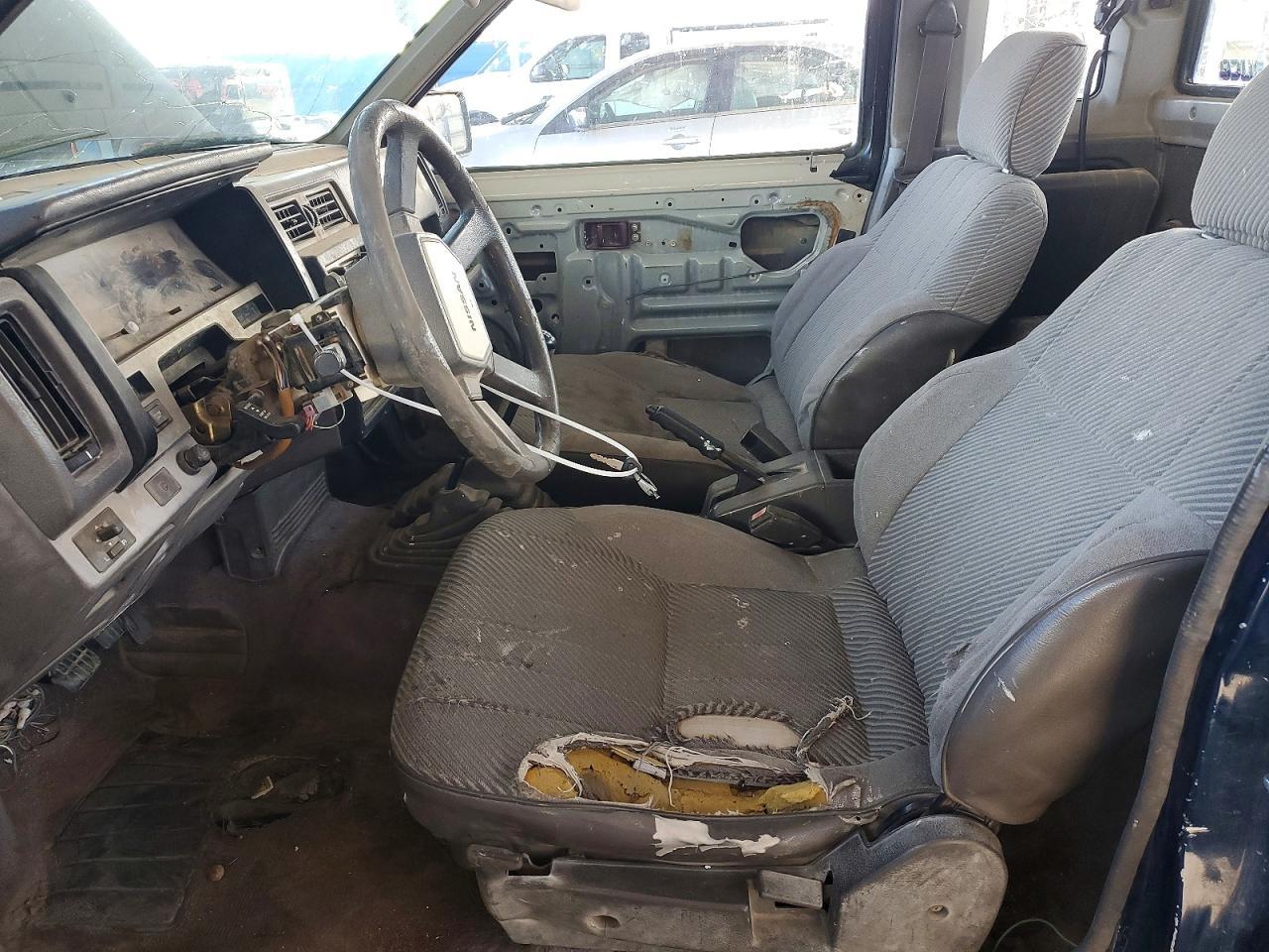 1986 Nissan D21 King cab
