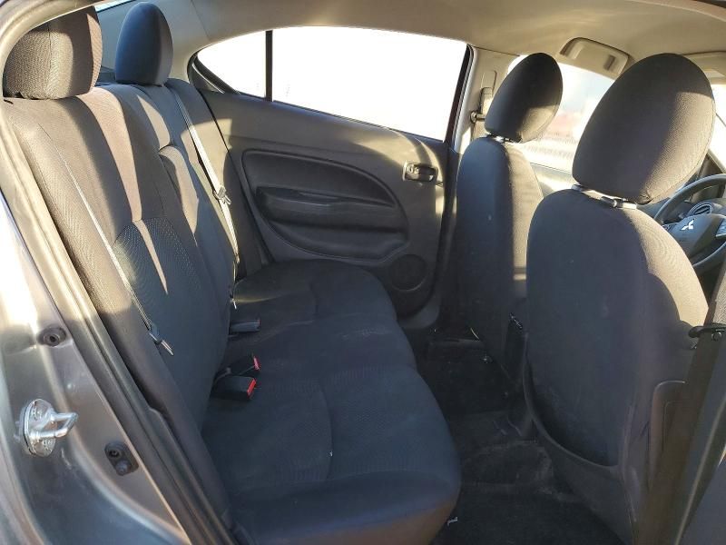 2019 Mitsubishi Mirage G4 es