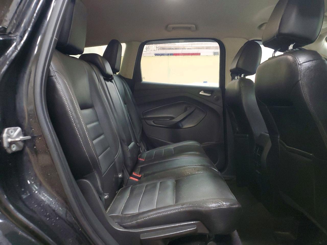 2015 Ford Escape se