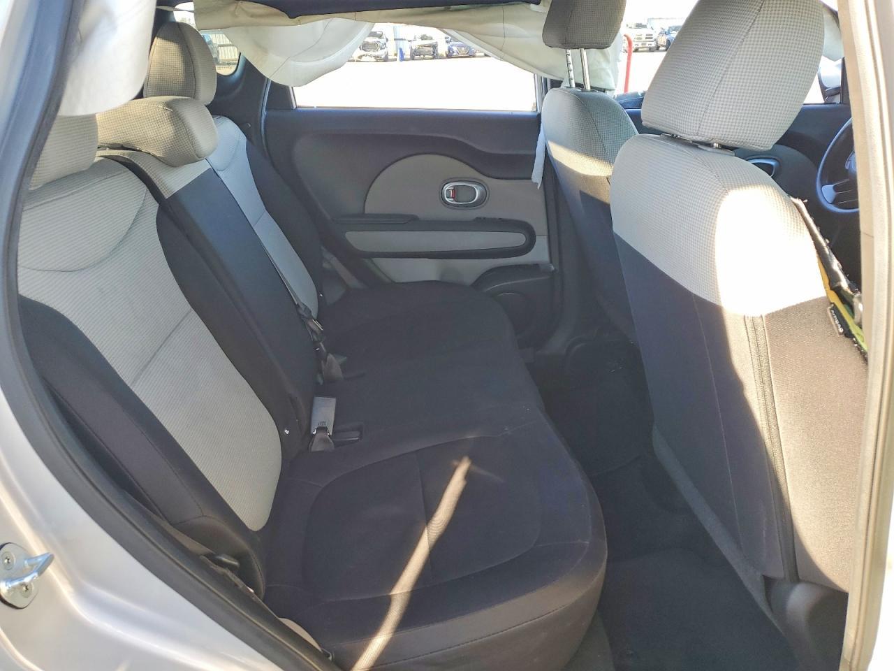 2015 KIA Soul Base