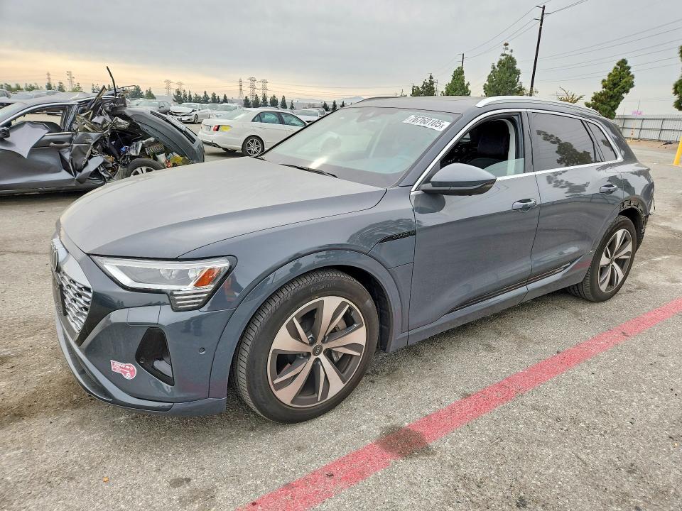 2024 Audi Q8 E-tron Premium Plus