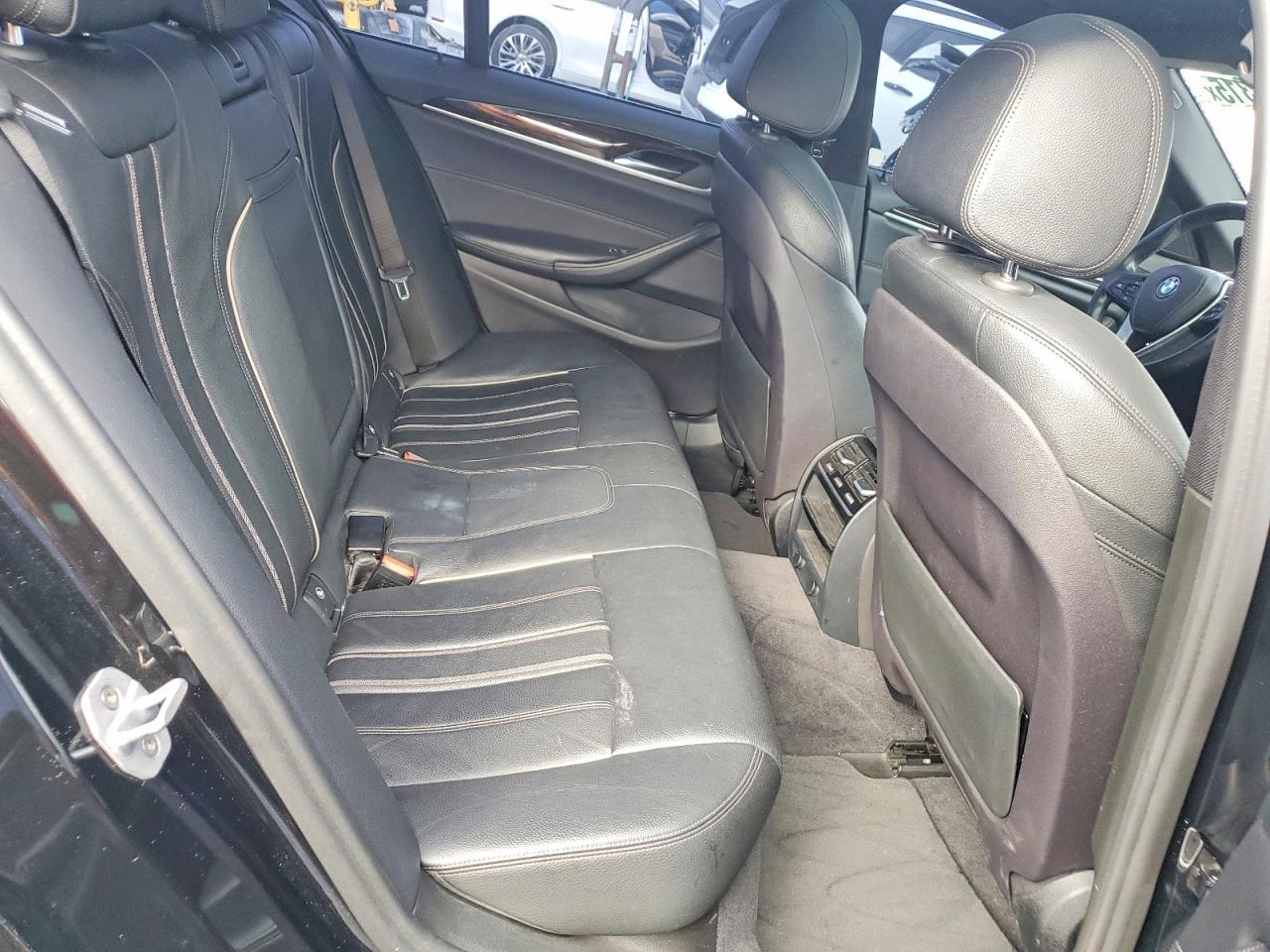 2018 BMW 540 i