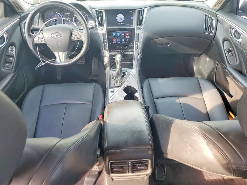 2015 Infiniti Q50 Base