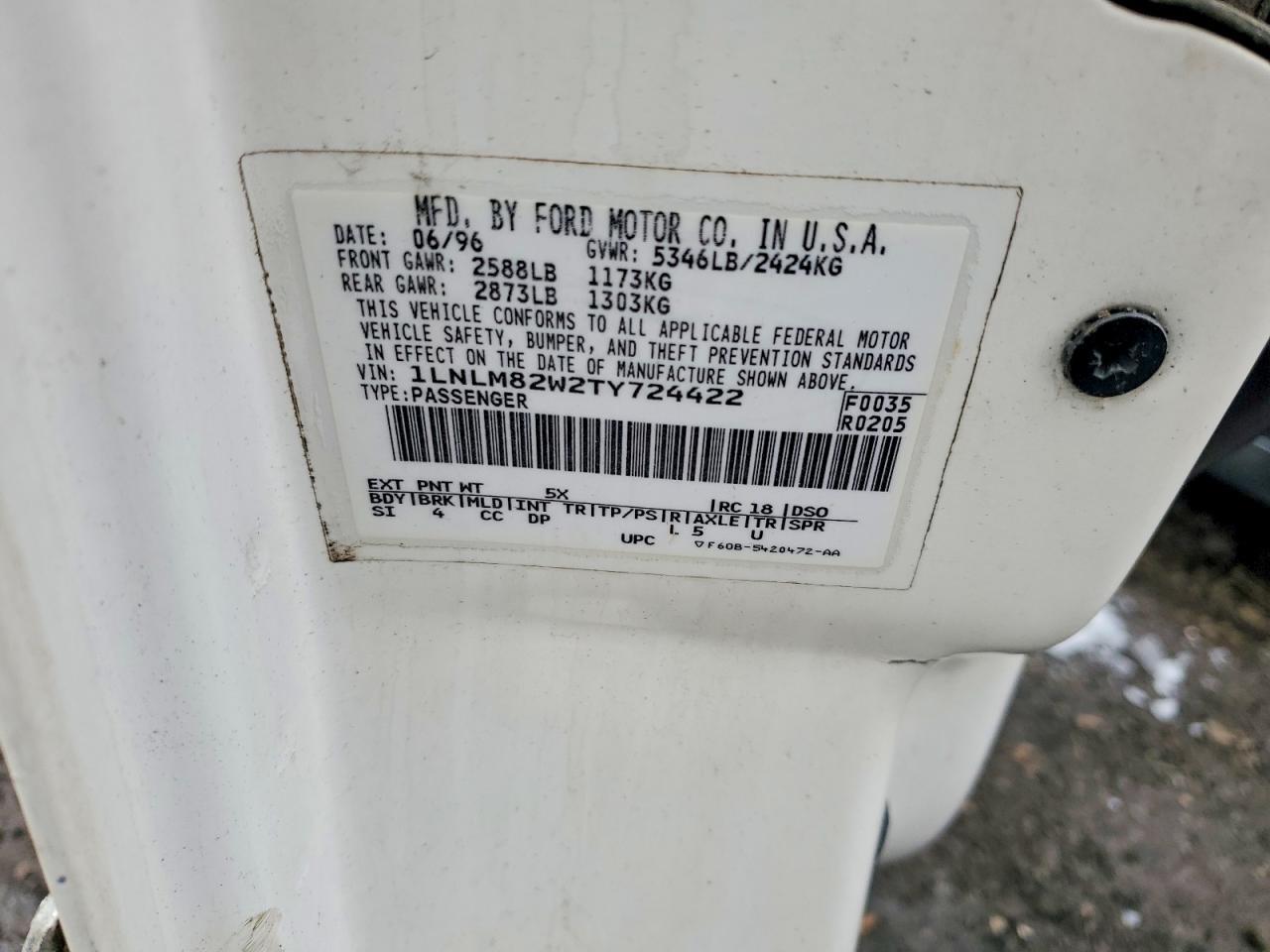 1996 Lincoln Town car Signature