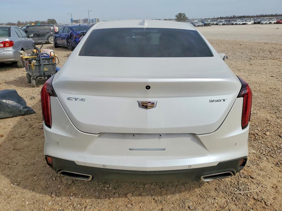 2022 Cadillac CT4 Luxury
