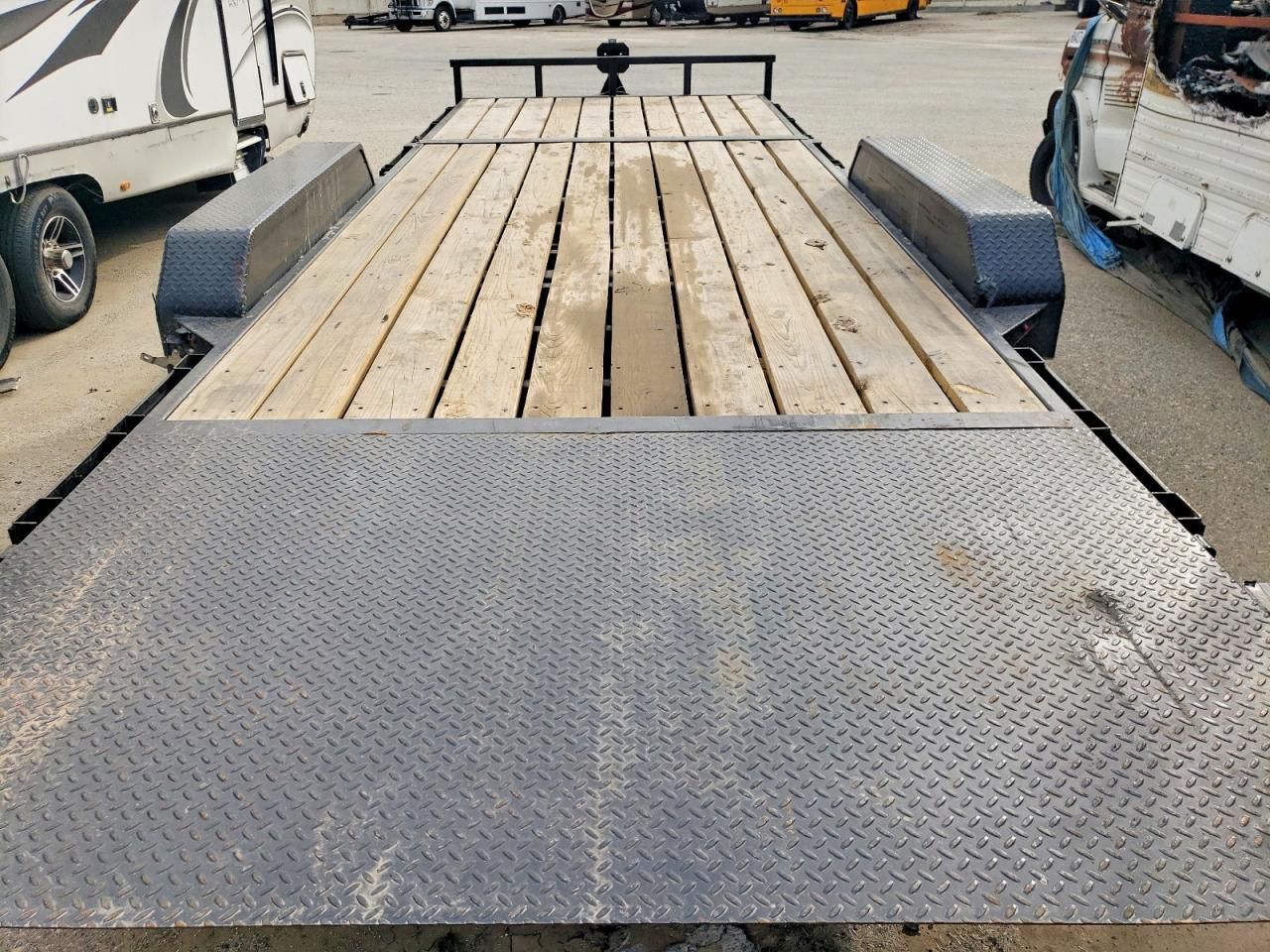 2025 Interstate Trailer-Equipment Trailer