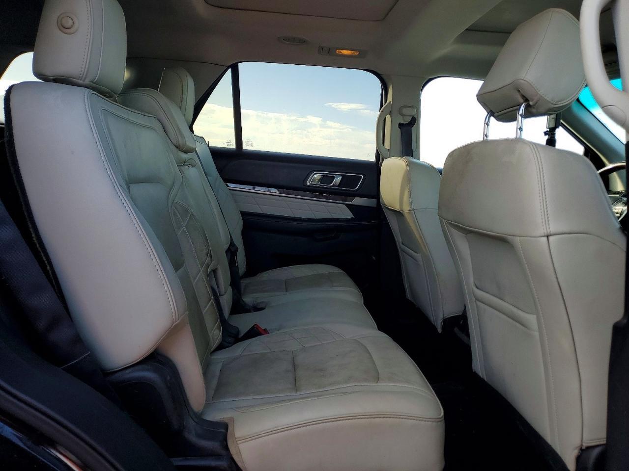 2016 Ford Explorer Platinum