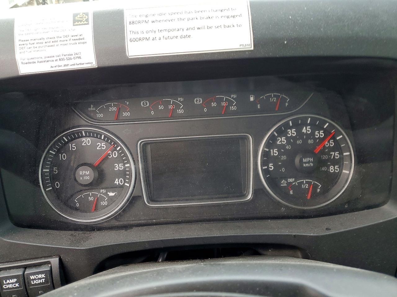 2022 International MV607 BOX Truck