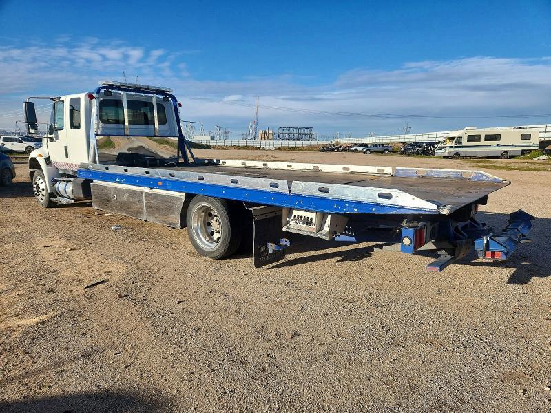 2018 International 4000 4300-semi Truck