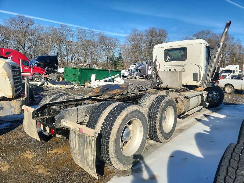 2020 Kenworth T880 Semi Truck
