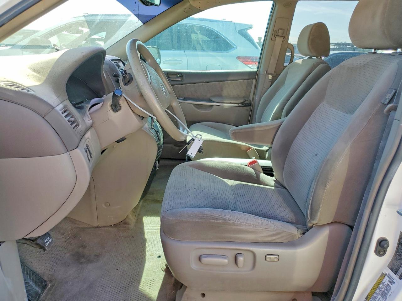 2006 Toyota Sienna ce