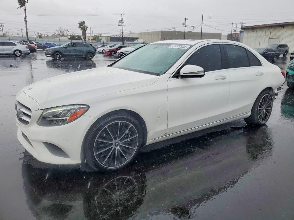 2021 Mercedes-Benz C300