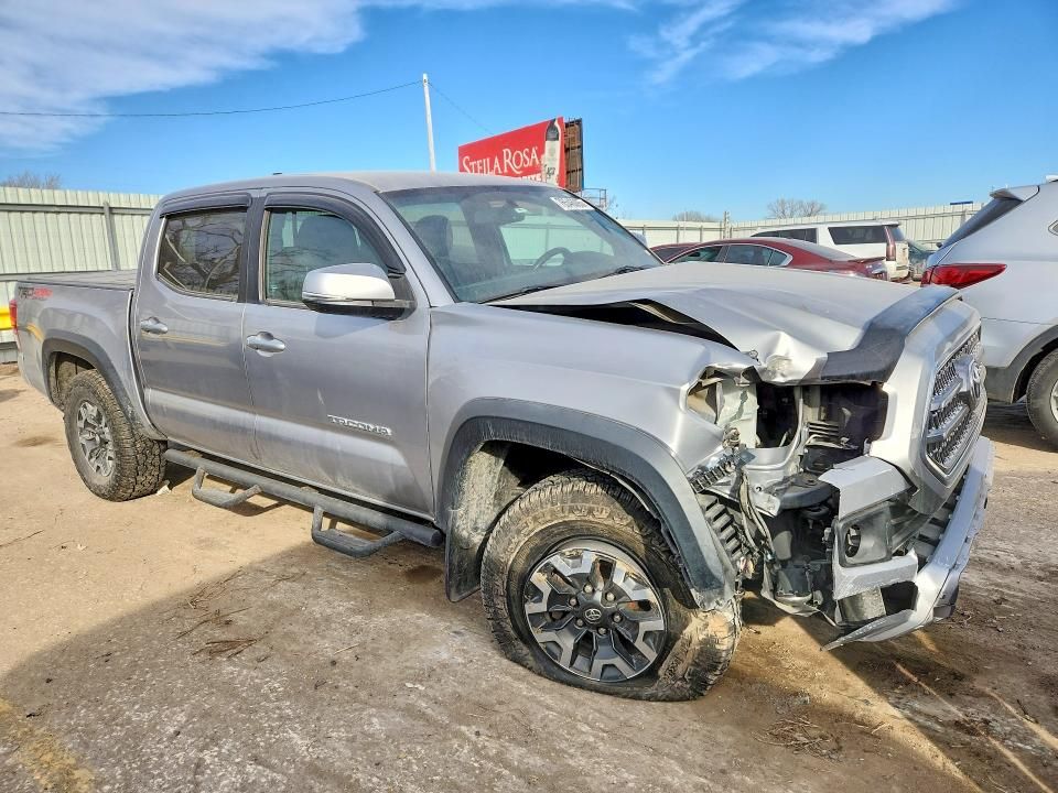 2017 Toyota Tacoma Double cab