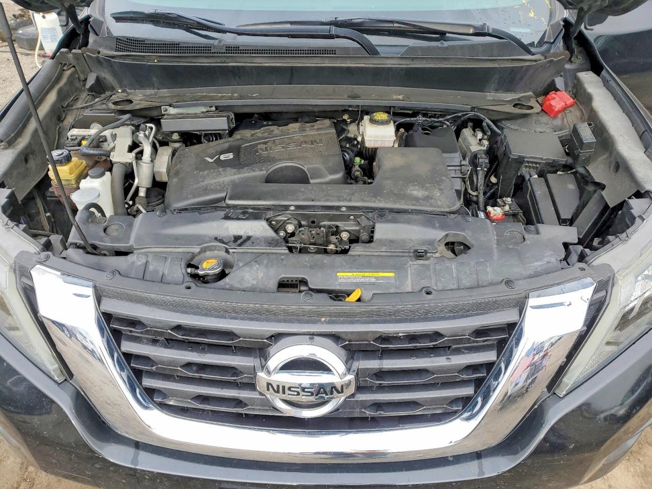 2017 Nissan Pathfinder Platinum