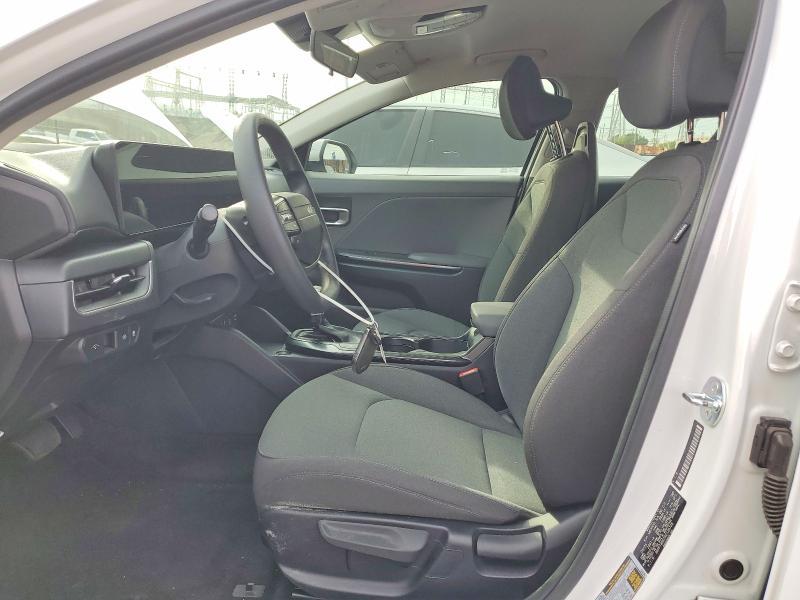2025 KIA K4 lx