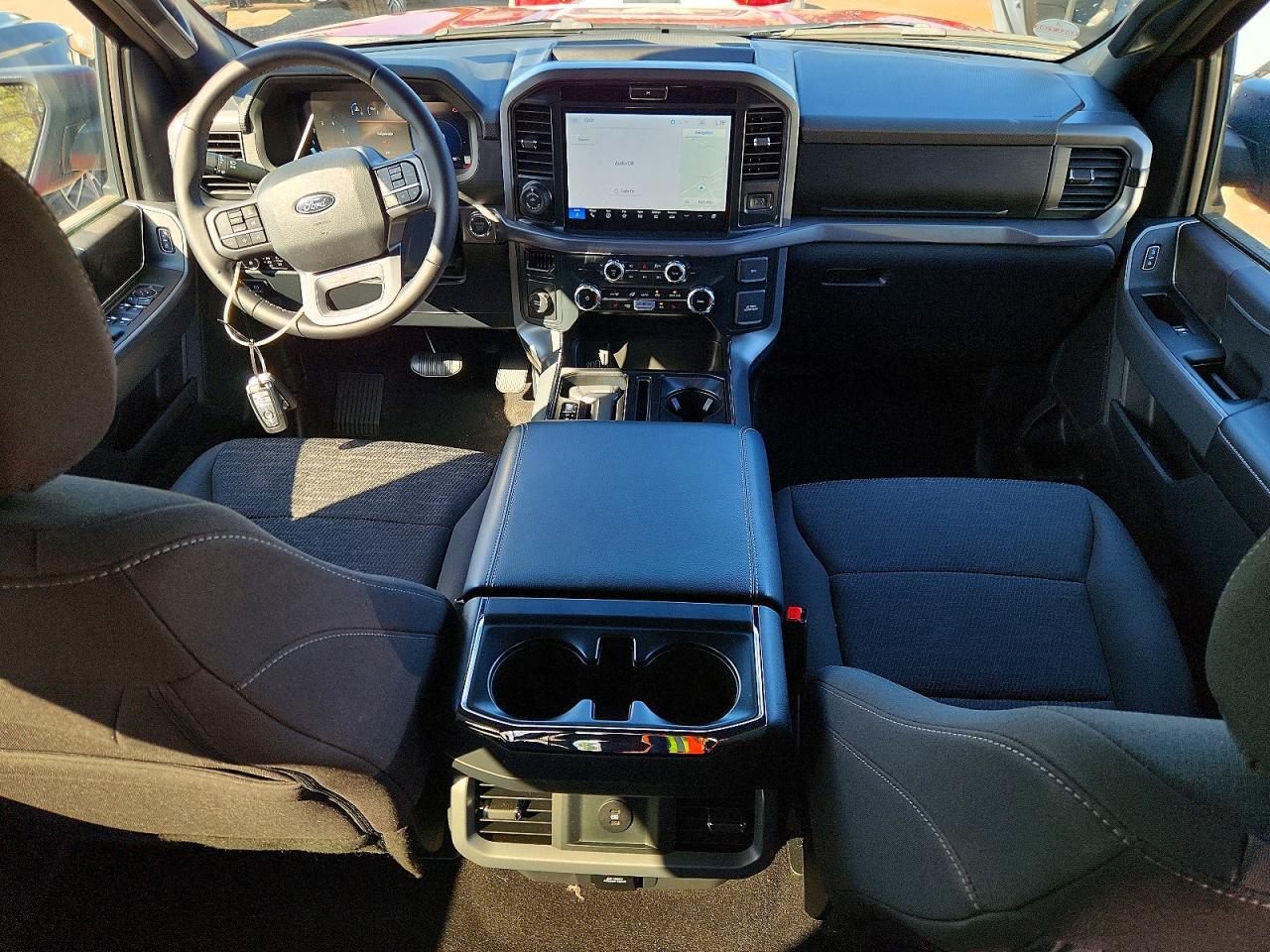2025 Ford F150 XLT