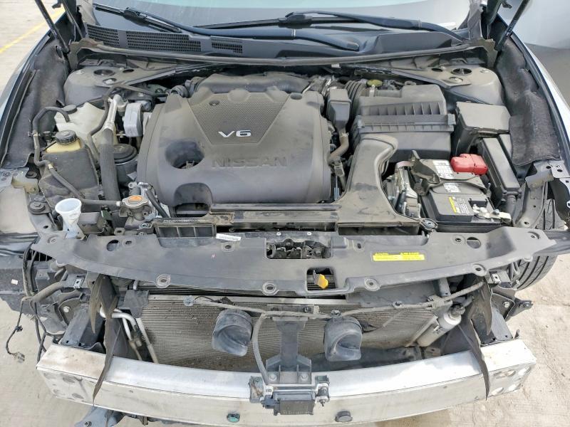 2020 Nissan Maxima sv